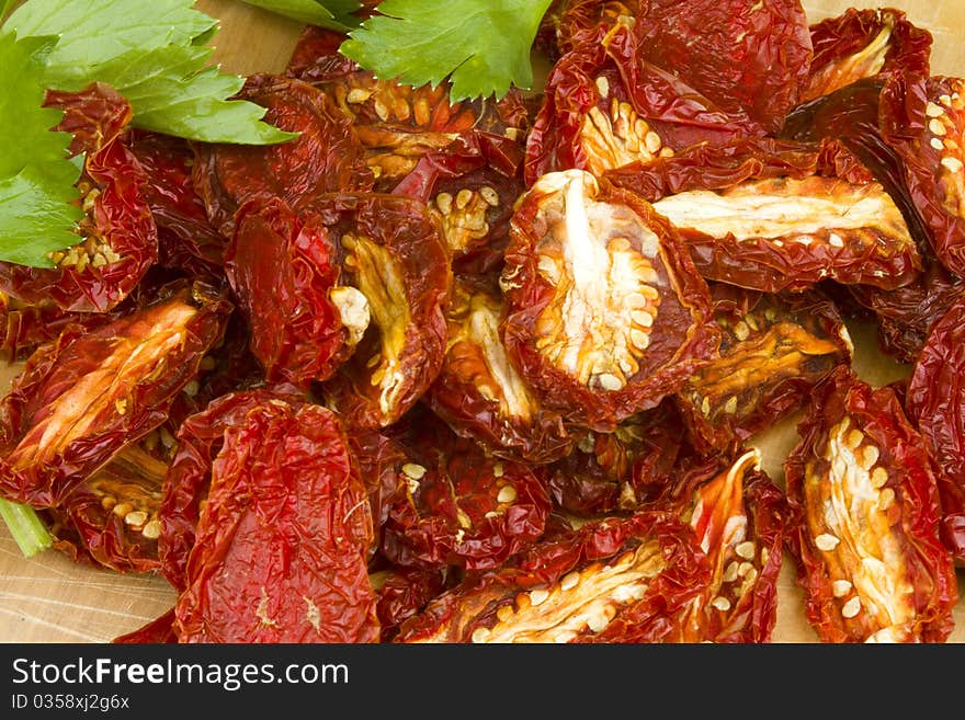 Sun-dried tomatoes with fresh parsley