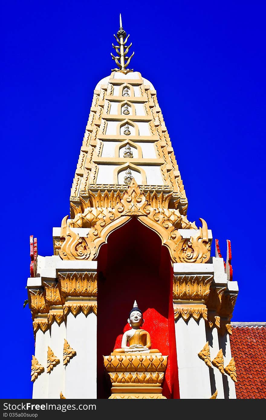 Bodhnath stuba under beautiful blue sky in Thailand.