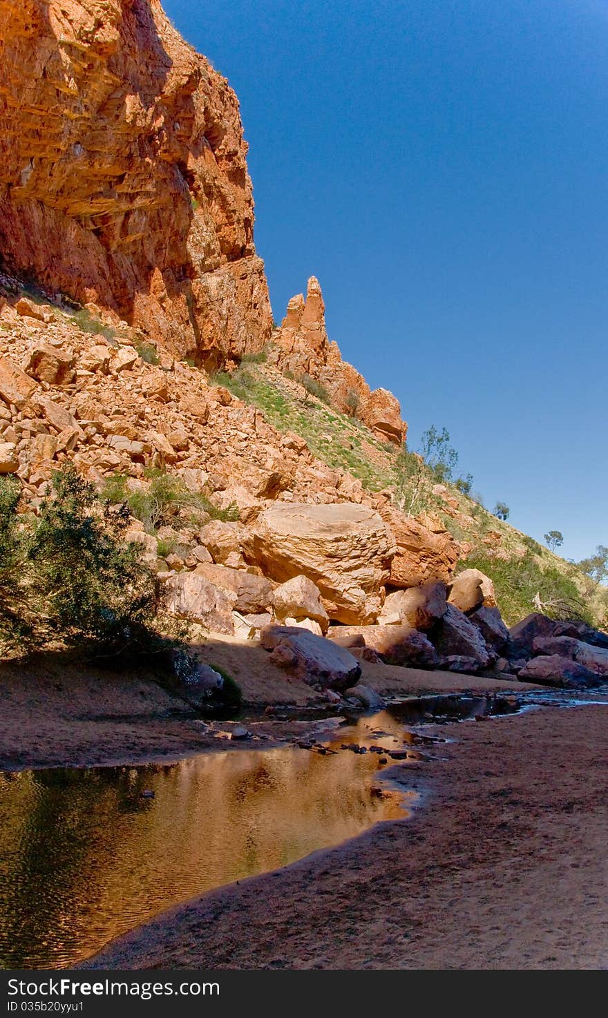 Walpa Gorge in the australian outback, northern territory