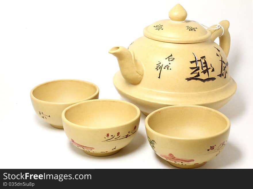 Chinese teapot with cups