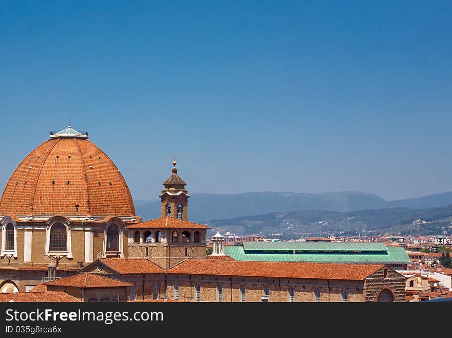 A cupola of a Tuscanian church. A cupola of a Tuscanian church