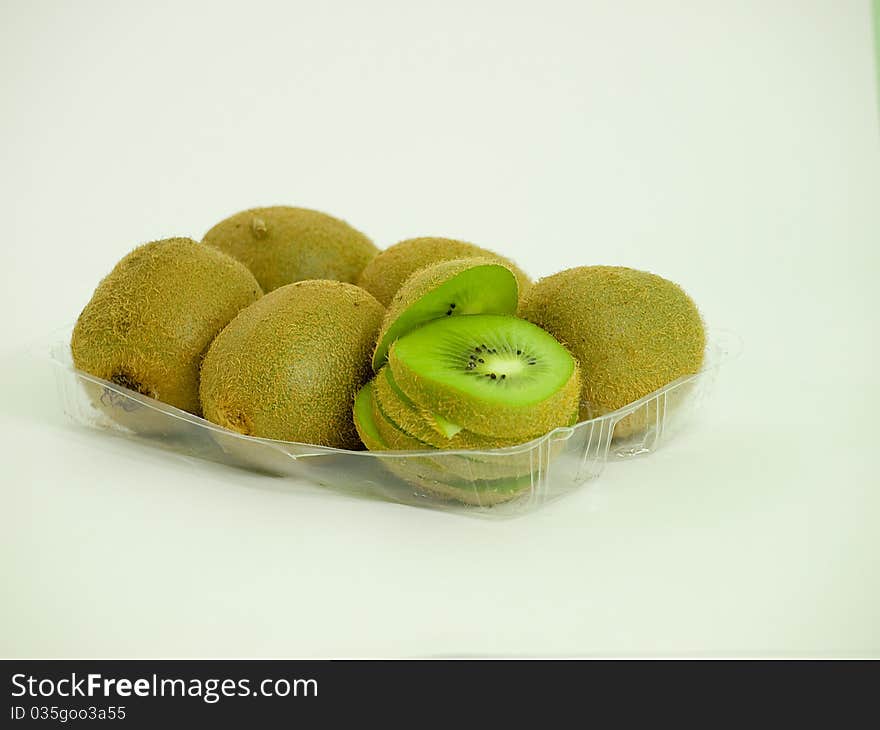 Kiwi fruit in plastic tray