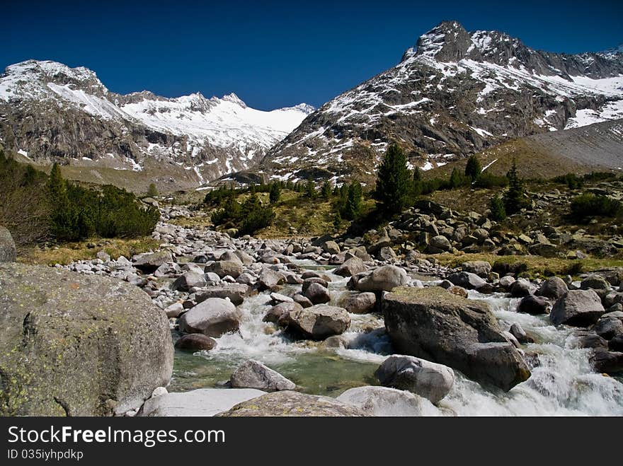 At  Zemmground, Zillertaler Alps