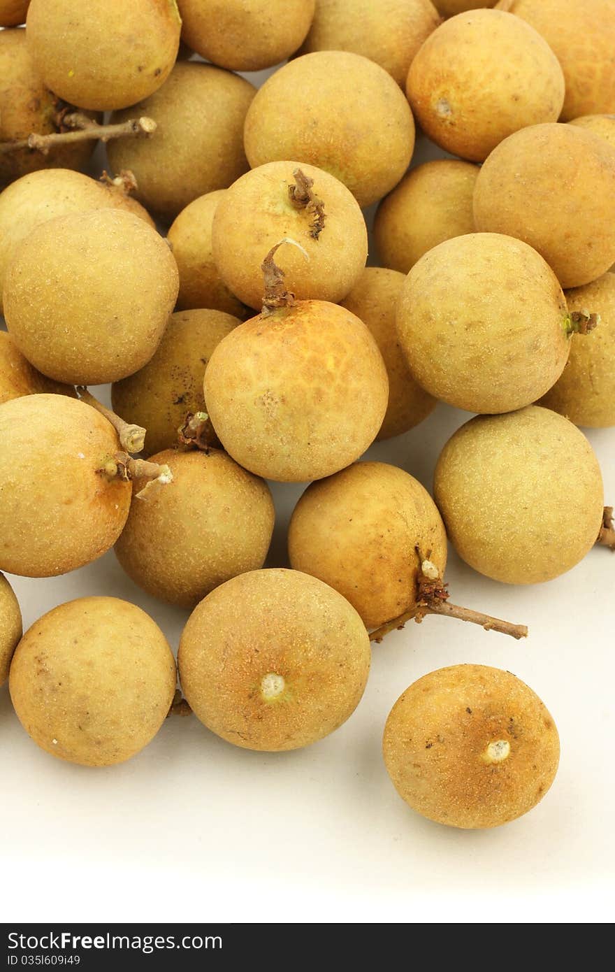 The dried longan, contains the Vitamin fruit richly