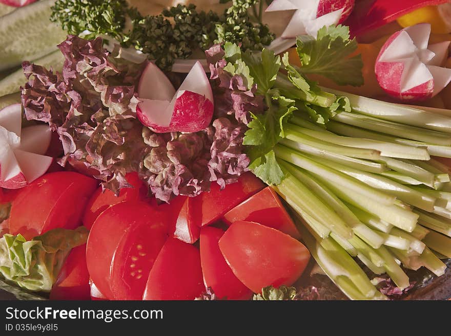 Decorating crudite platter. Healthy Eating. Decorating crudite platter. Healthy Eating