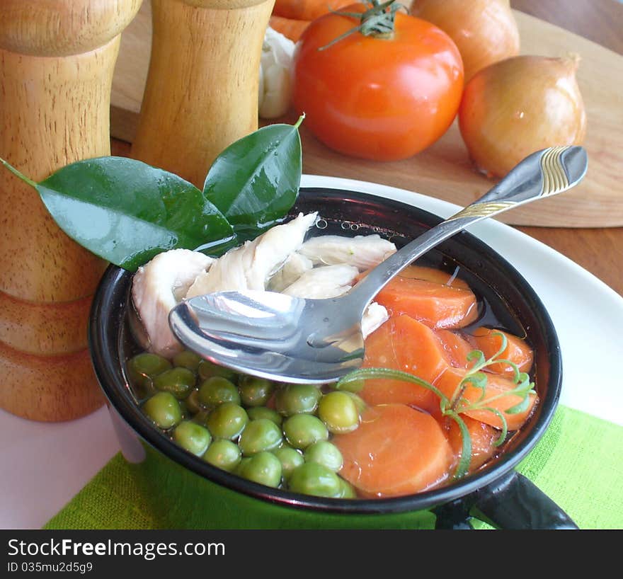 Chicken soup with the vegetables