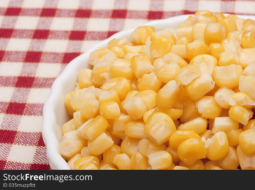 Canned corn