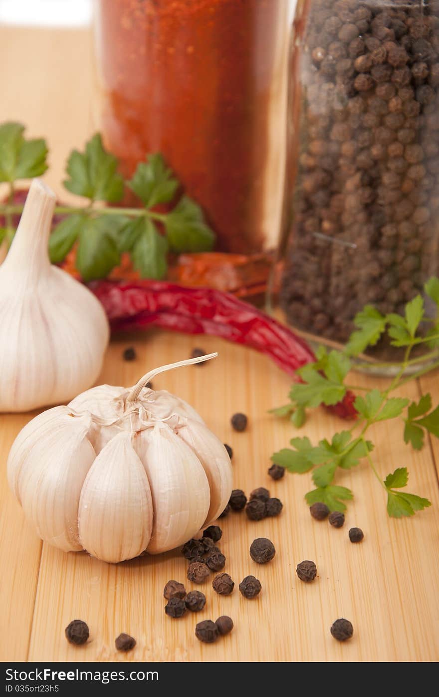 Garlic And Pepper With Other Spices