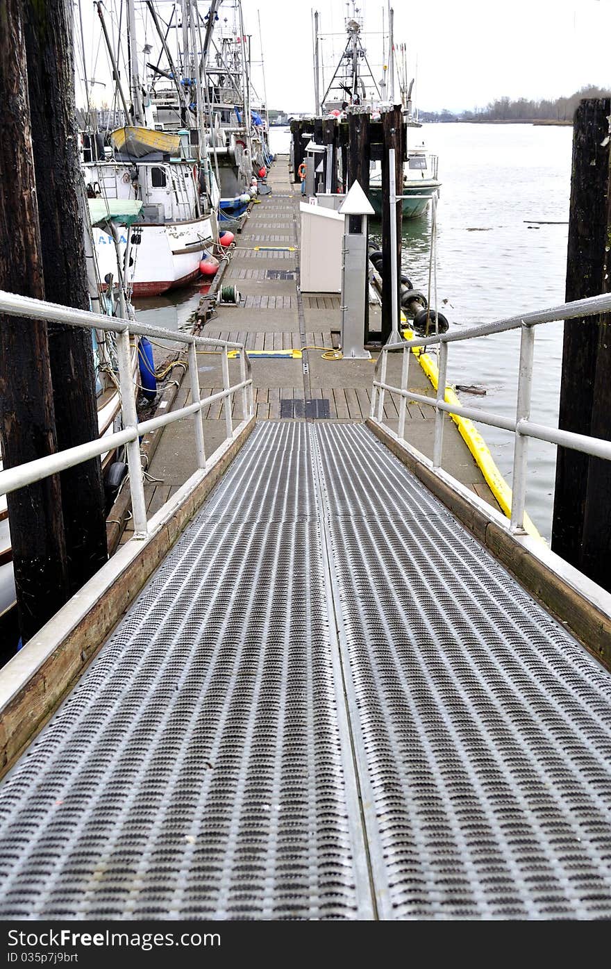 Aluminium pier