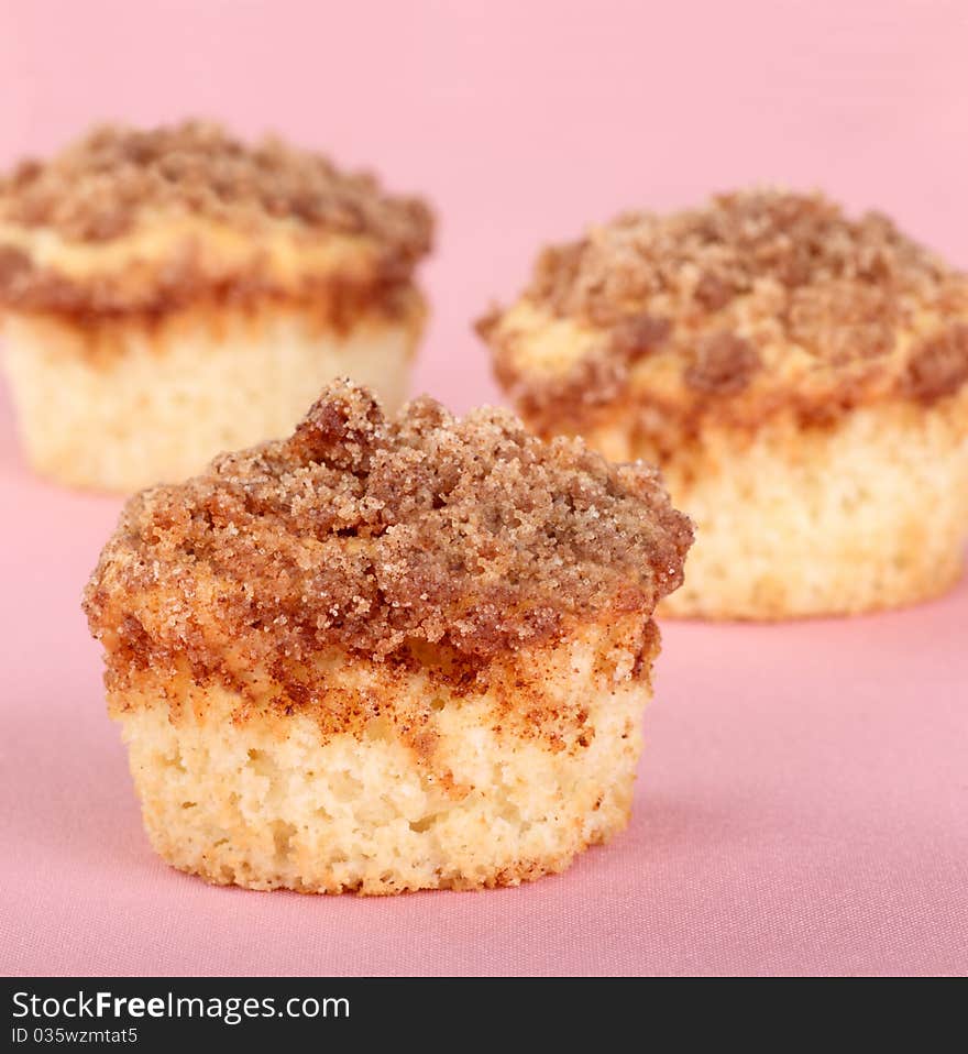 Crumb Cake Muffins