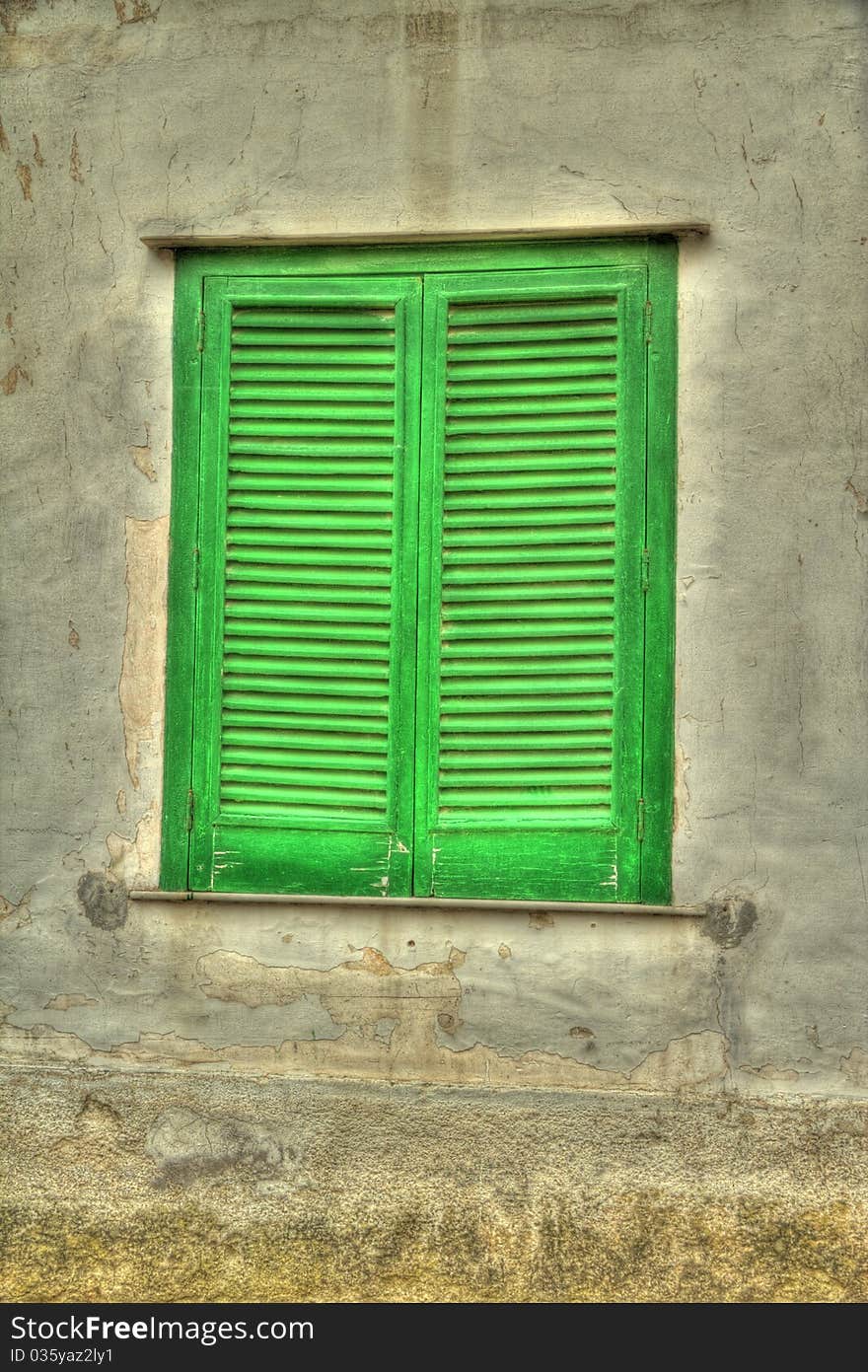 Itialian Shutters