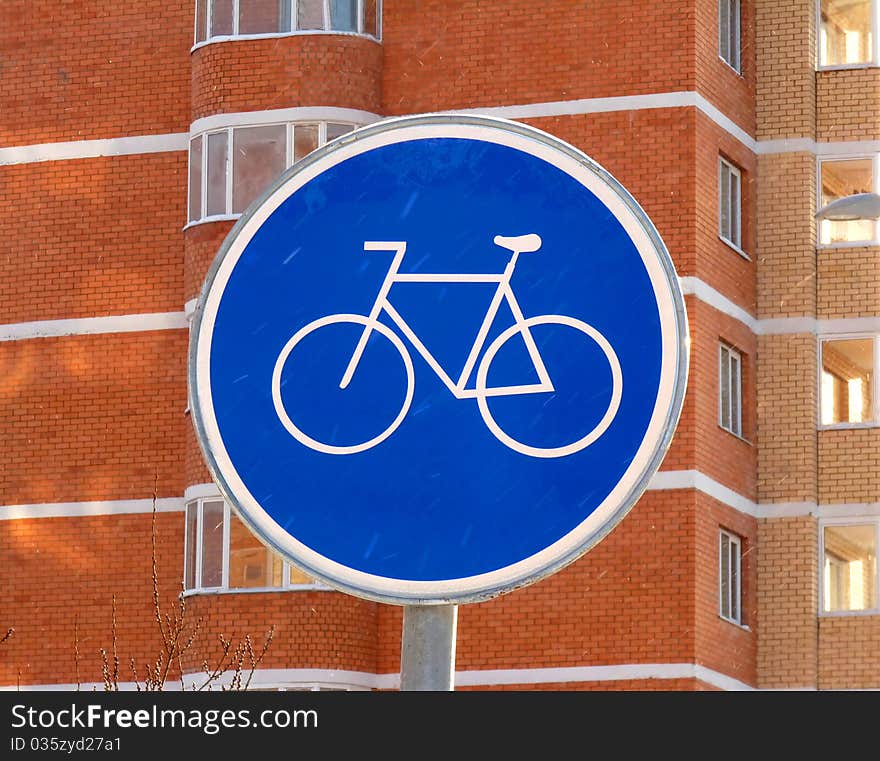 The sign of a cycle track