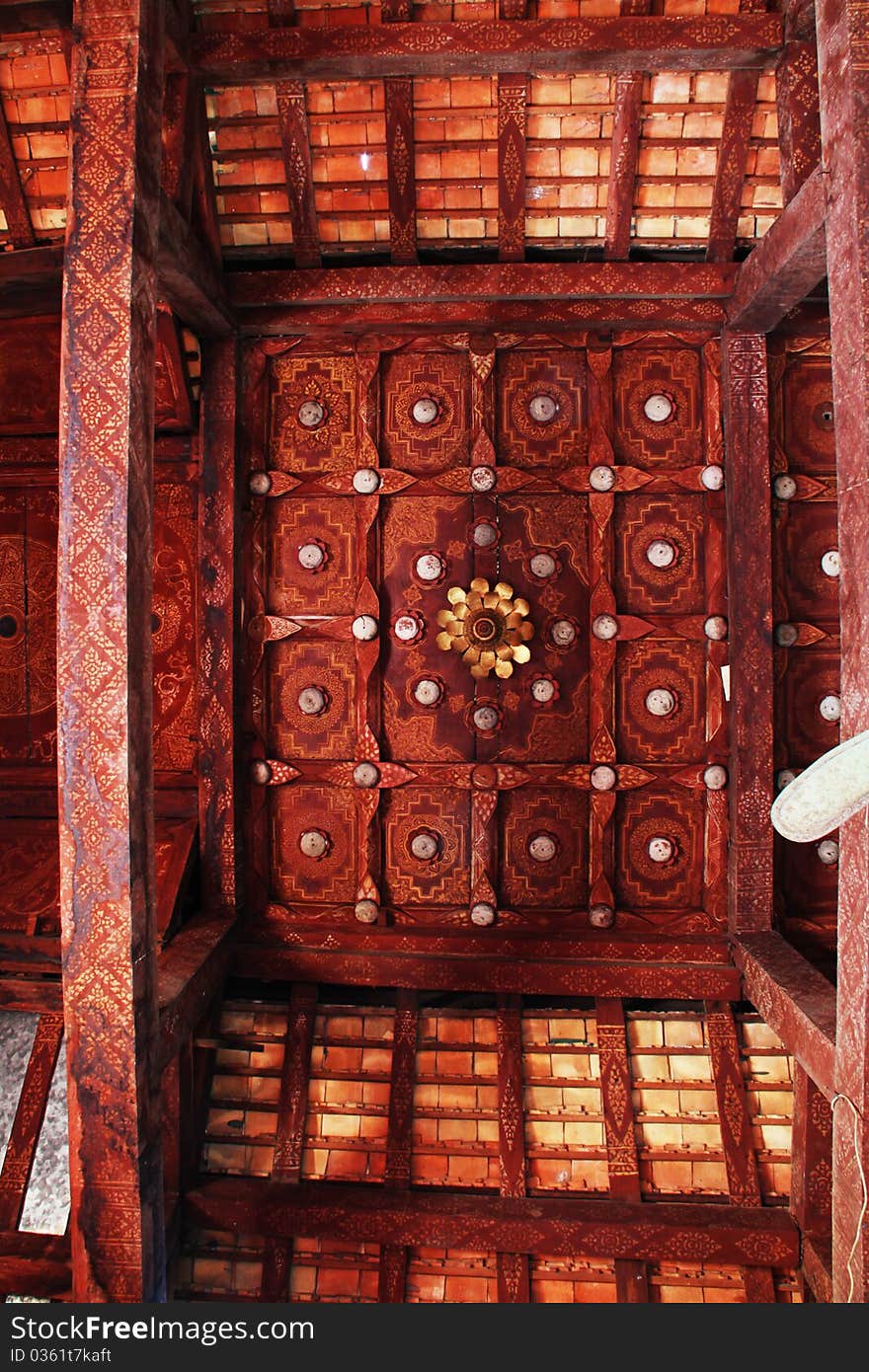 Visual pattern, the ancient magnificently clear chain detail. Which was written on the ceiling of the temple, Thailand, Buriram Province ancient pattern that is over 200 years old. Visual pattern, the ancient magnificently clear chain detail. Which was written on the ceiling of the temple, Thailand, Buriram Province ancient pattern that is over 200 years old