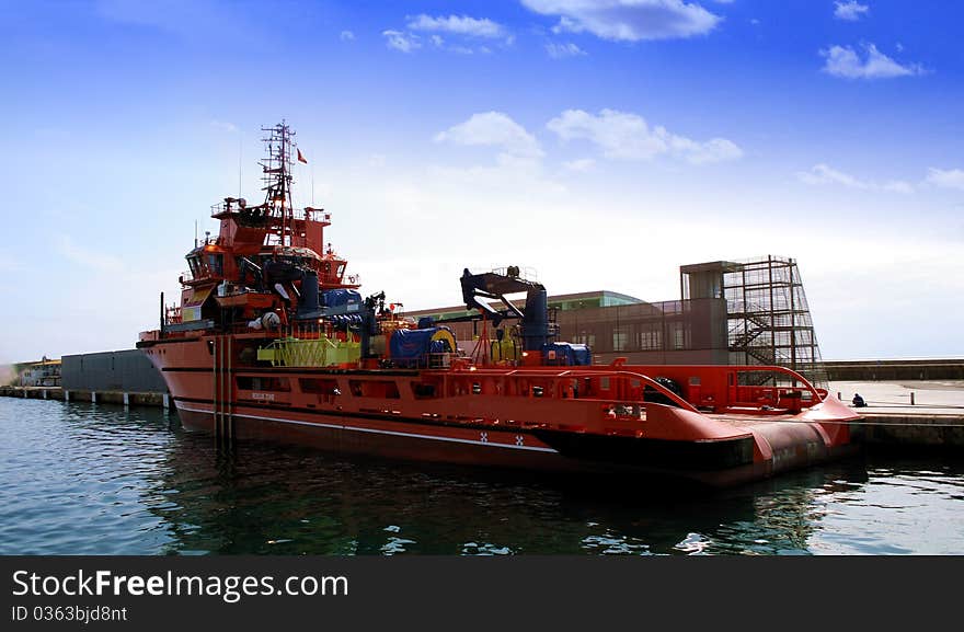 Big tug for rescue works tied up