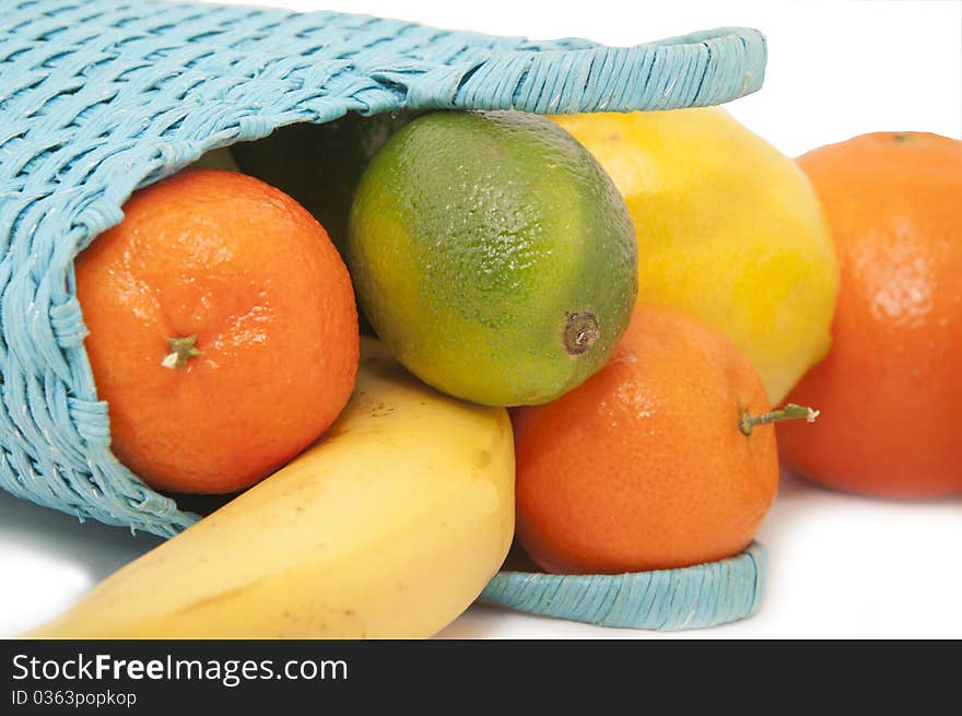 Fresh fruit in the basket