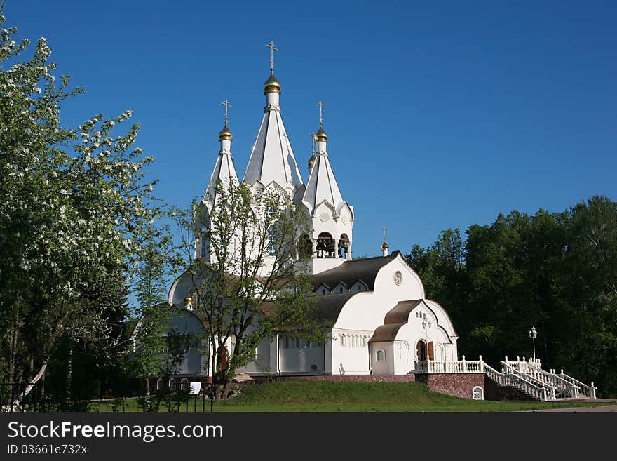 This temple is dedicated to the experience and the glorification of heroism of the new martyrs and confessors Russian. 
Butovo becomes important sites of memory of all victims Stalin's repressions. This temple is dedicated to the experience and the glorification of heroism of the new martyrs and confessors Russian. 
Butovo becomes important sites of memory of all victims Stalin's repressions.