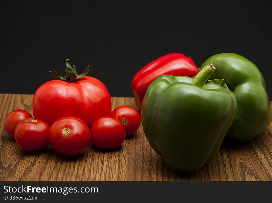 Paprikas and cocktail tomatoes