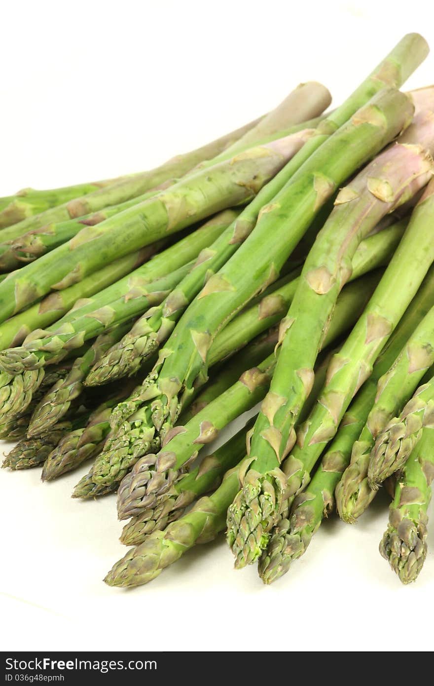 A pile of asparagus