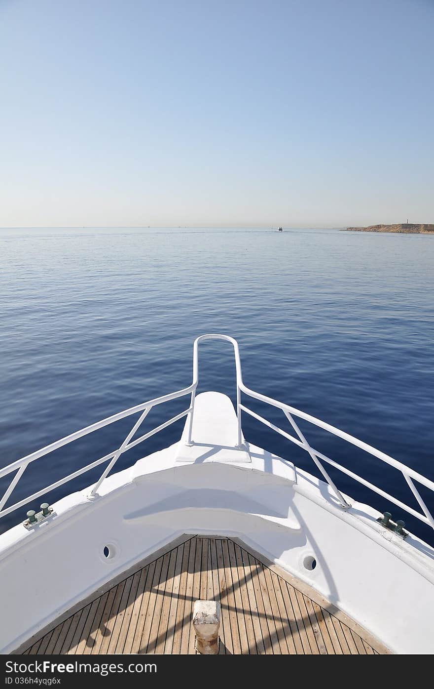 Boat tour around sharm el sheikh