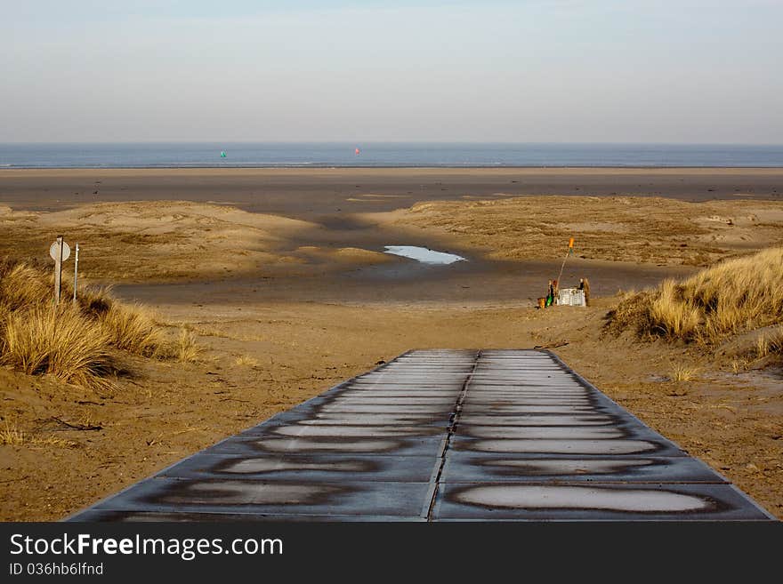 Dune path