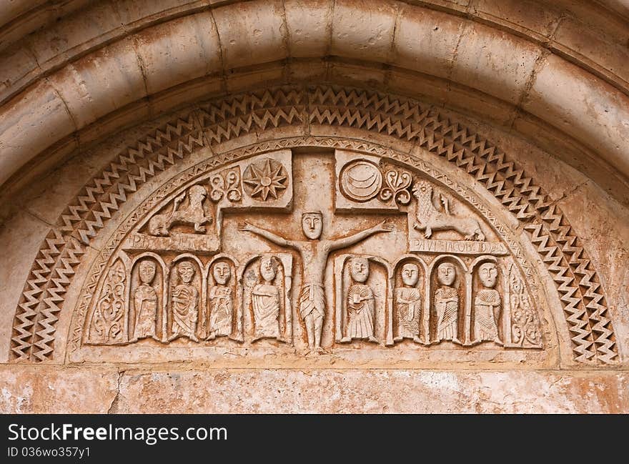 tympanum of the church of Santa Maria,Siurana