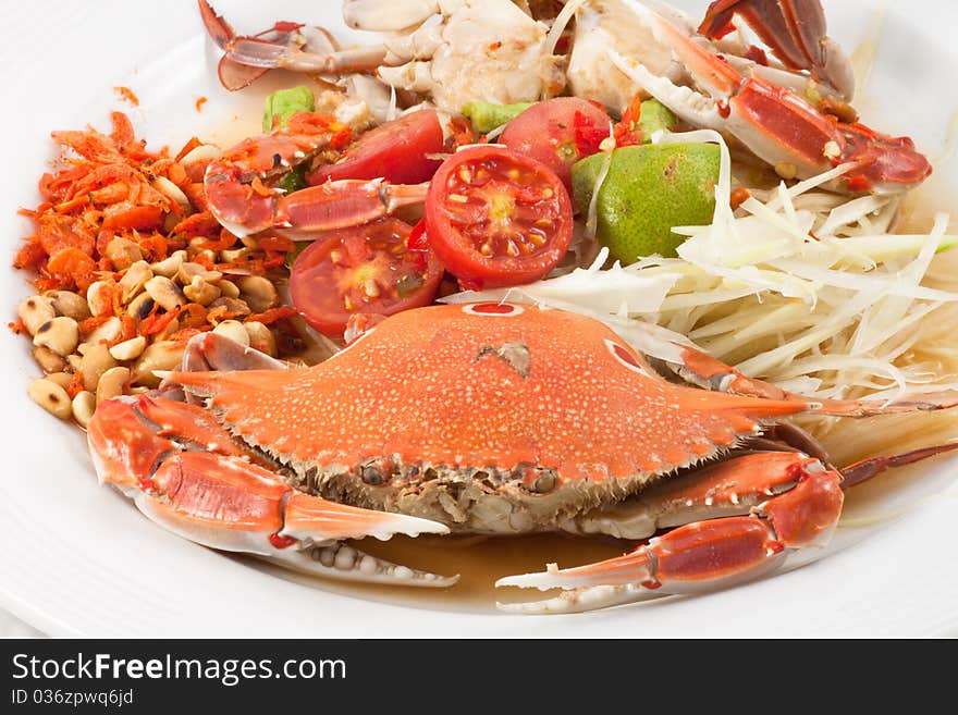 Thai style big boiled crab papaya salad