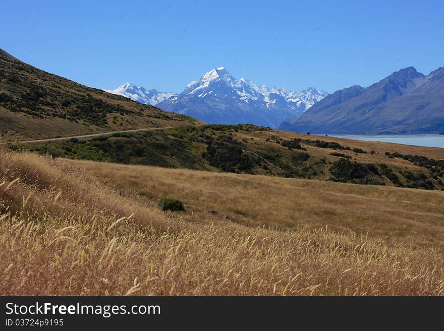 Looking towards Mt Cook over dry farmland in South Canterbury, New Zealand. Looking towards Mt Cook over dry farmland in South Canterbury, New Zealand.