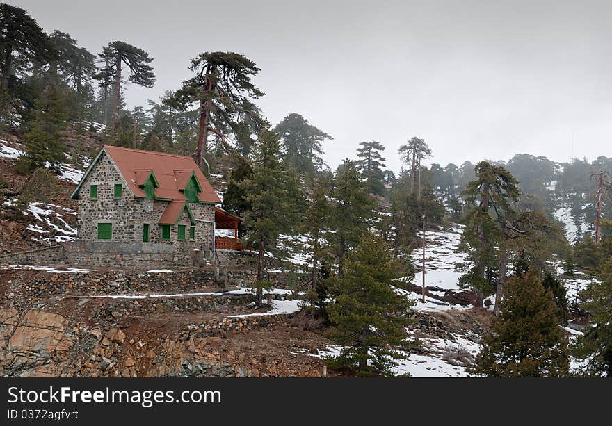 Holiday House In A Mountain