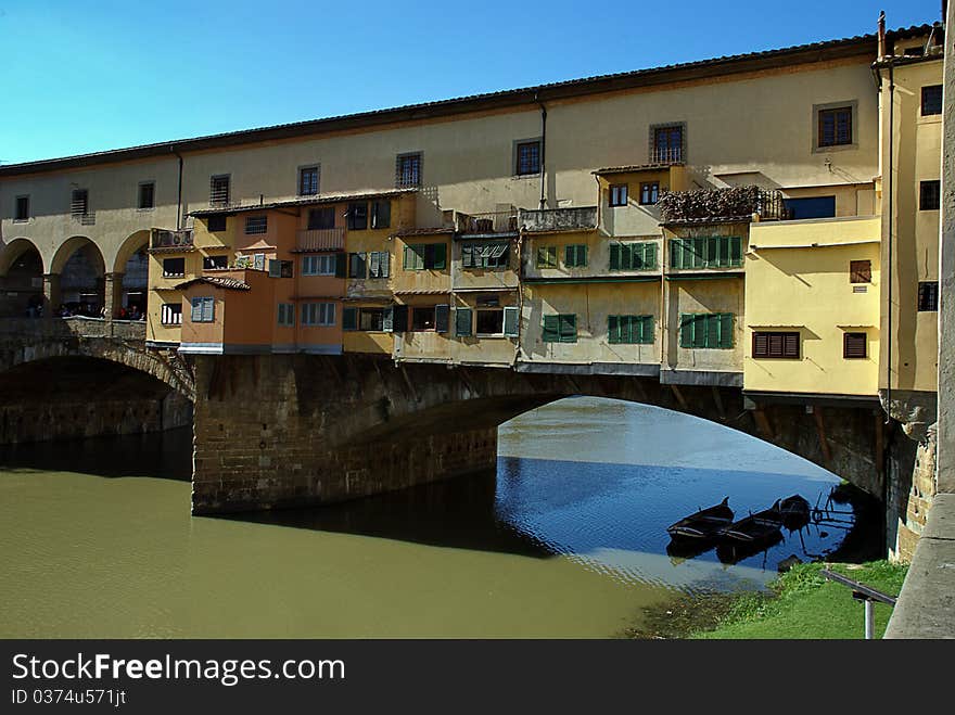 Old bridge, ponte vecchio, florence, italy