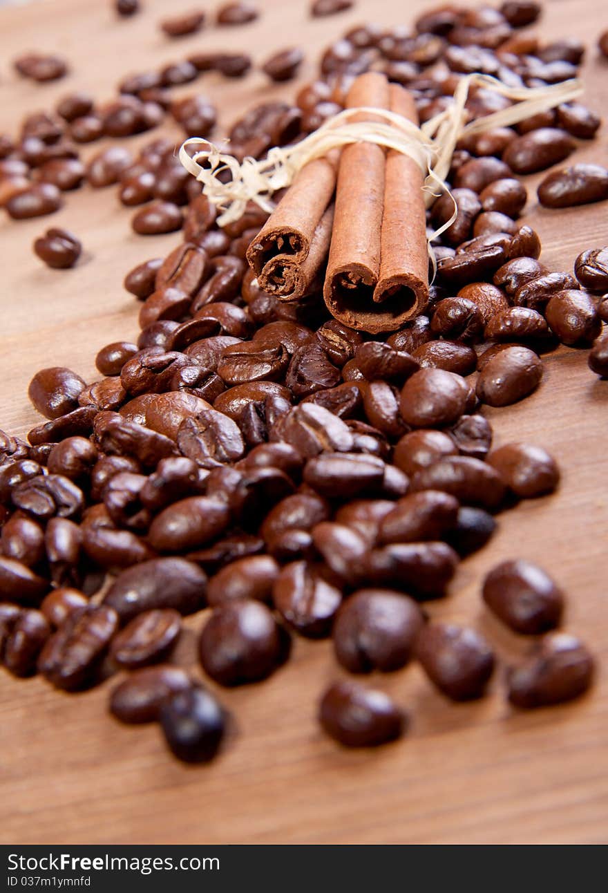 Fragrant fried coffee beans with cinnamon