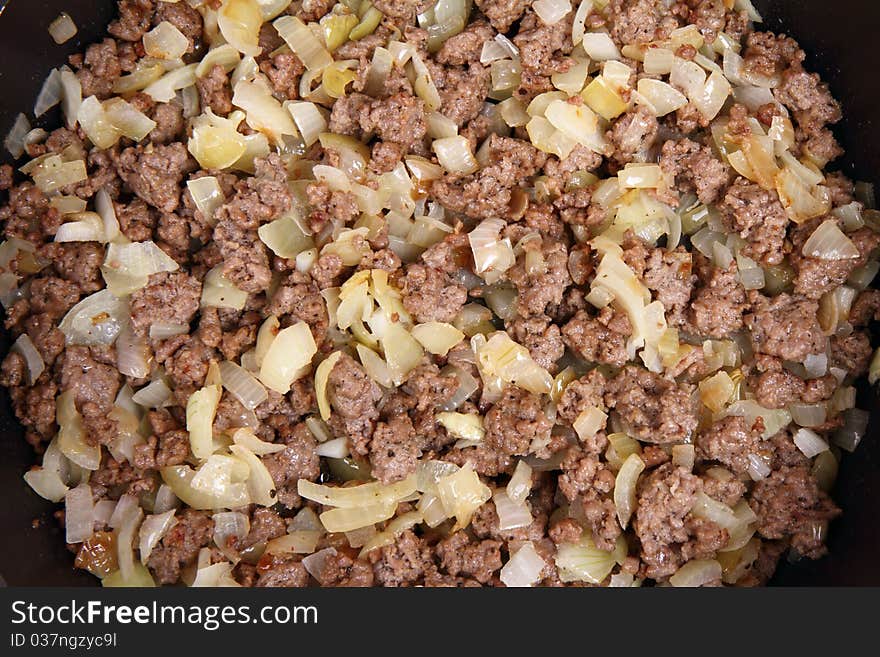 Minced meat and onion