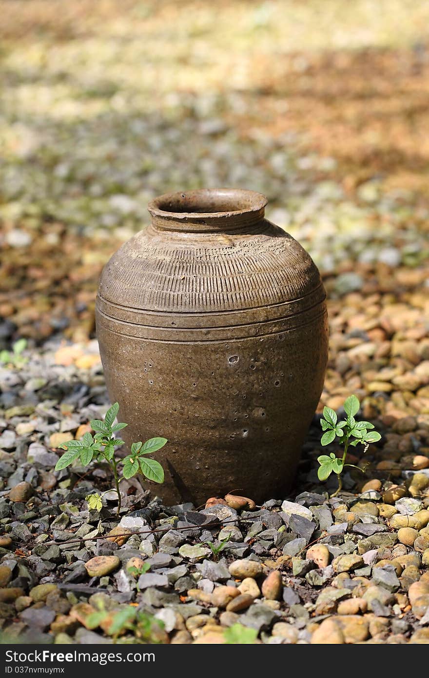 Thai jar