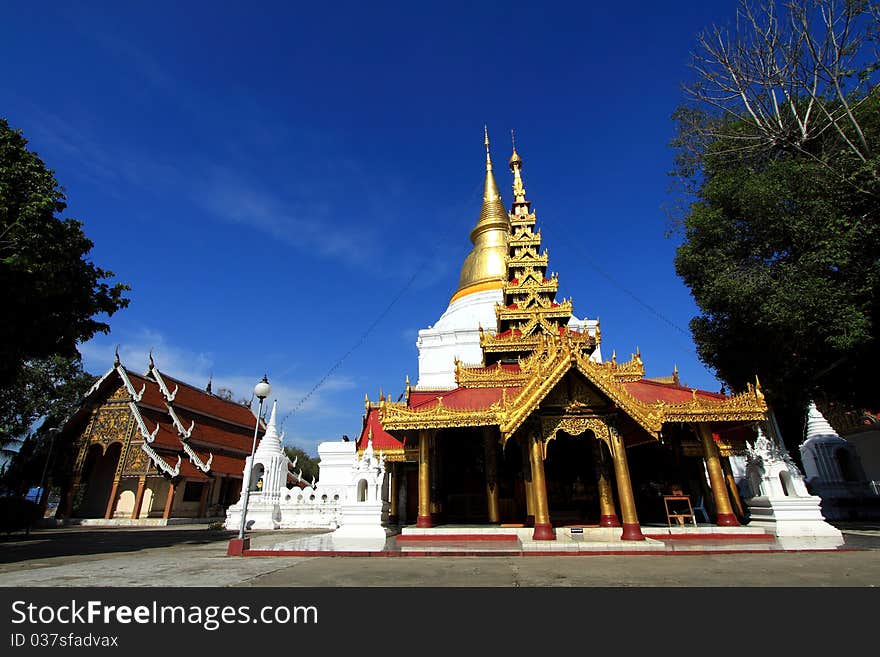 Wat Prakaew don tao.