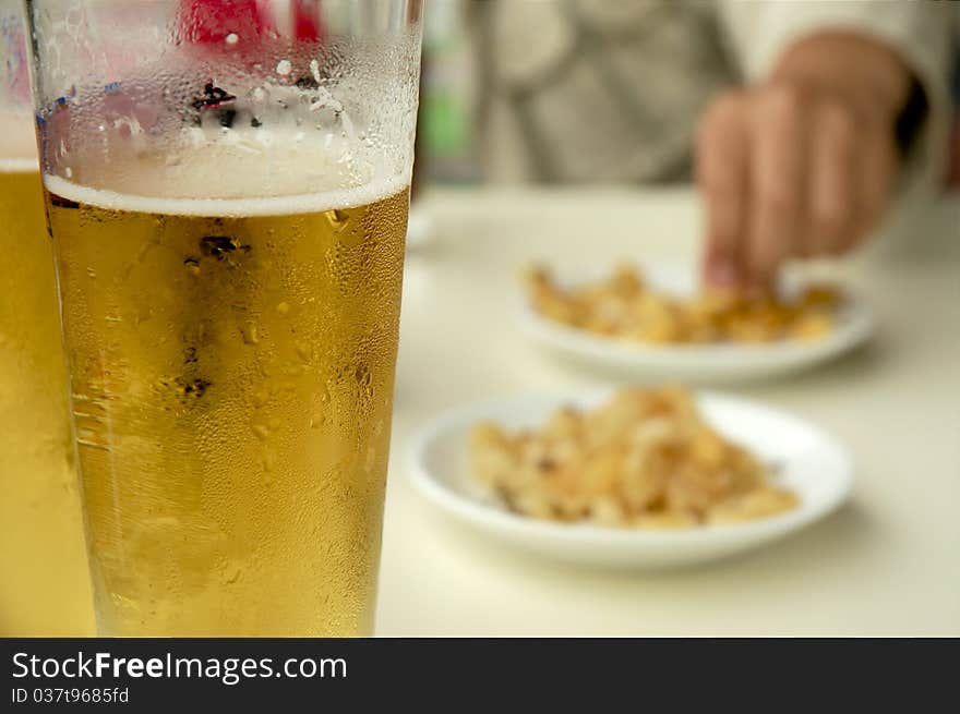 Beer and lupin beans