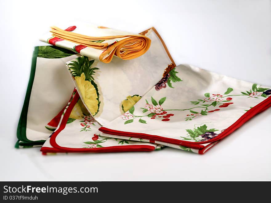 Series of daily tableclothes with fruit pictures