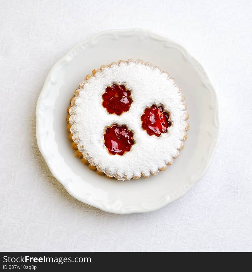 Powdered Sugar Cookies With Fruit Jelly