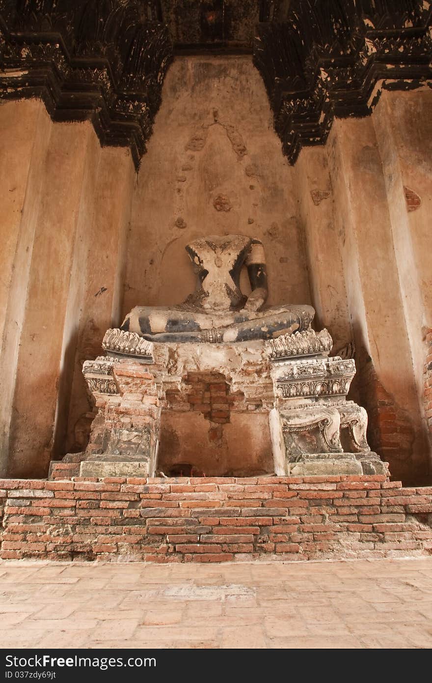 Wat Chaiwattanaram temple