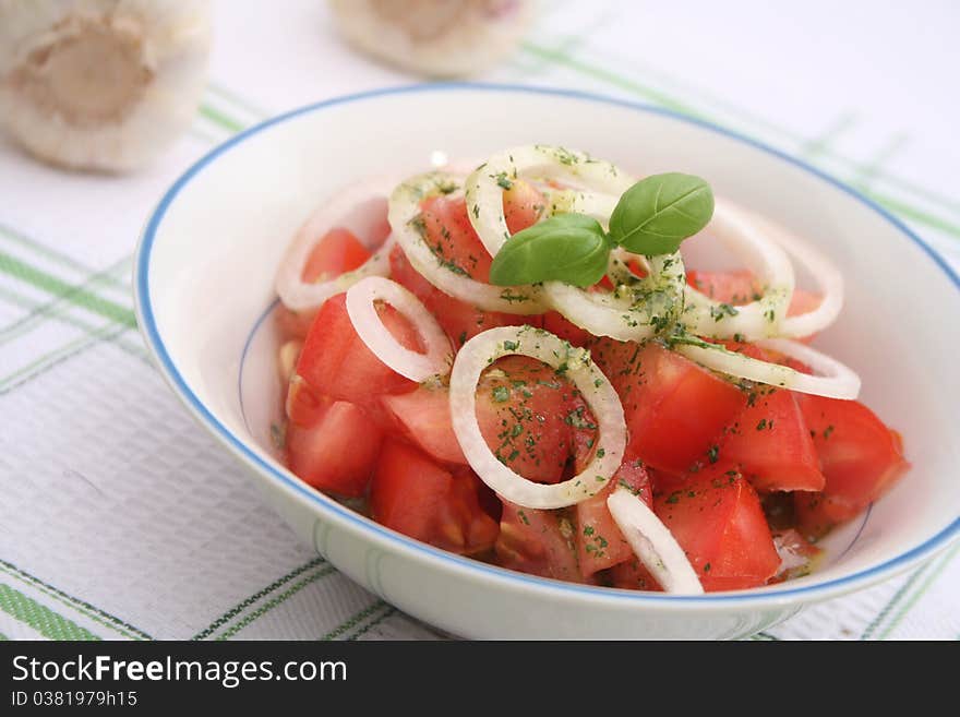 Salad of tomatoes