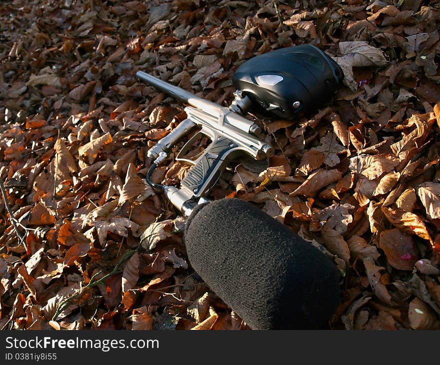 Paintball gun