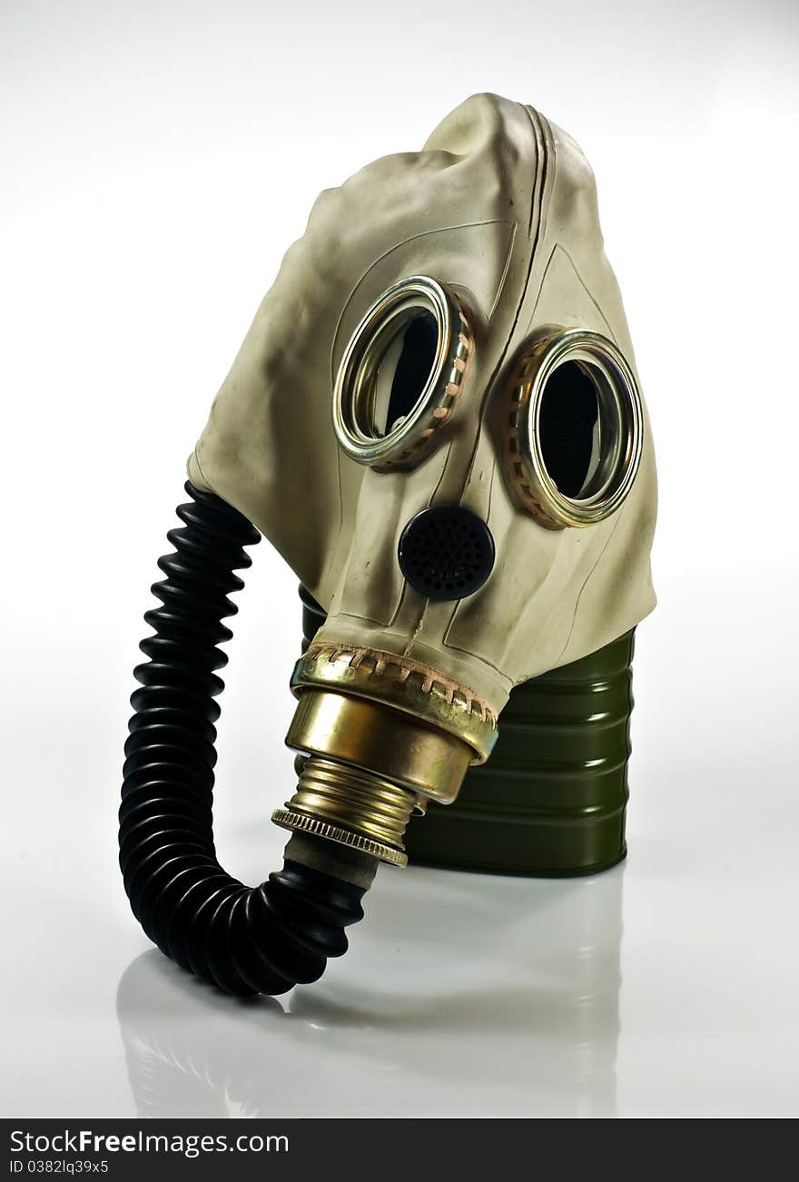 Gas mask