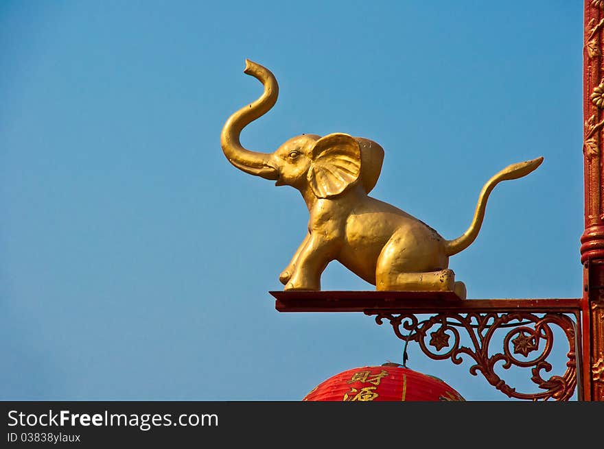 Elephant Statue on Light poles at nonthaburi in thailand