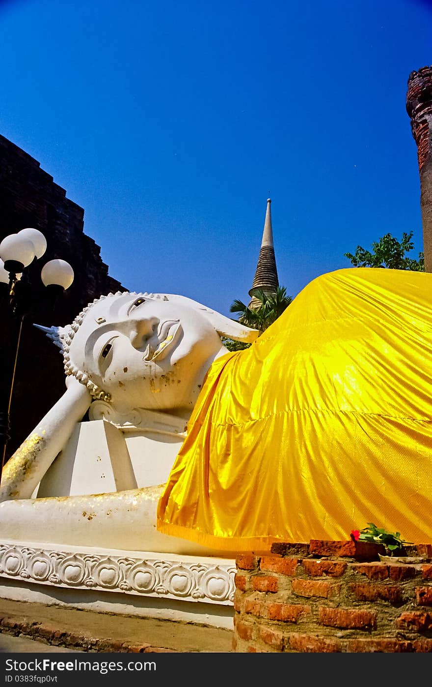 Buddha image at Wat Yai Chaimongkol, Ayutthaya, Thailand