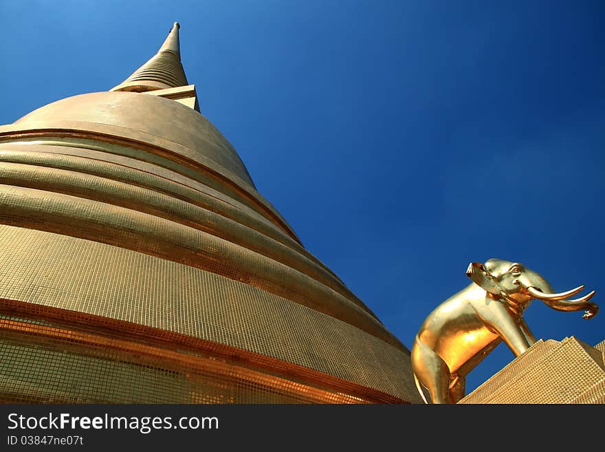 Golden Pogoda Of Wat Baworn,BKK