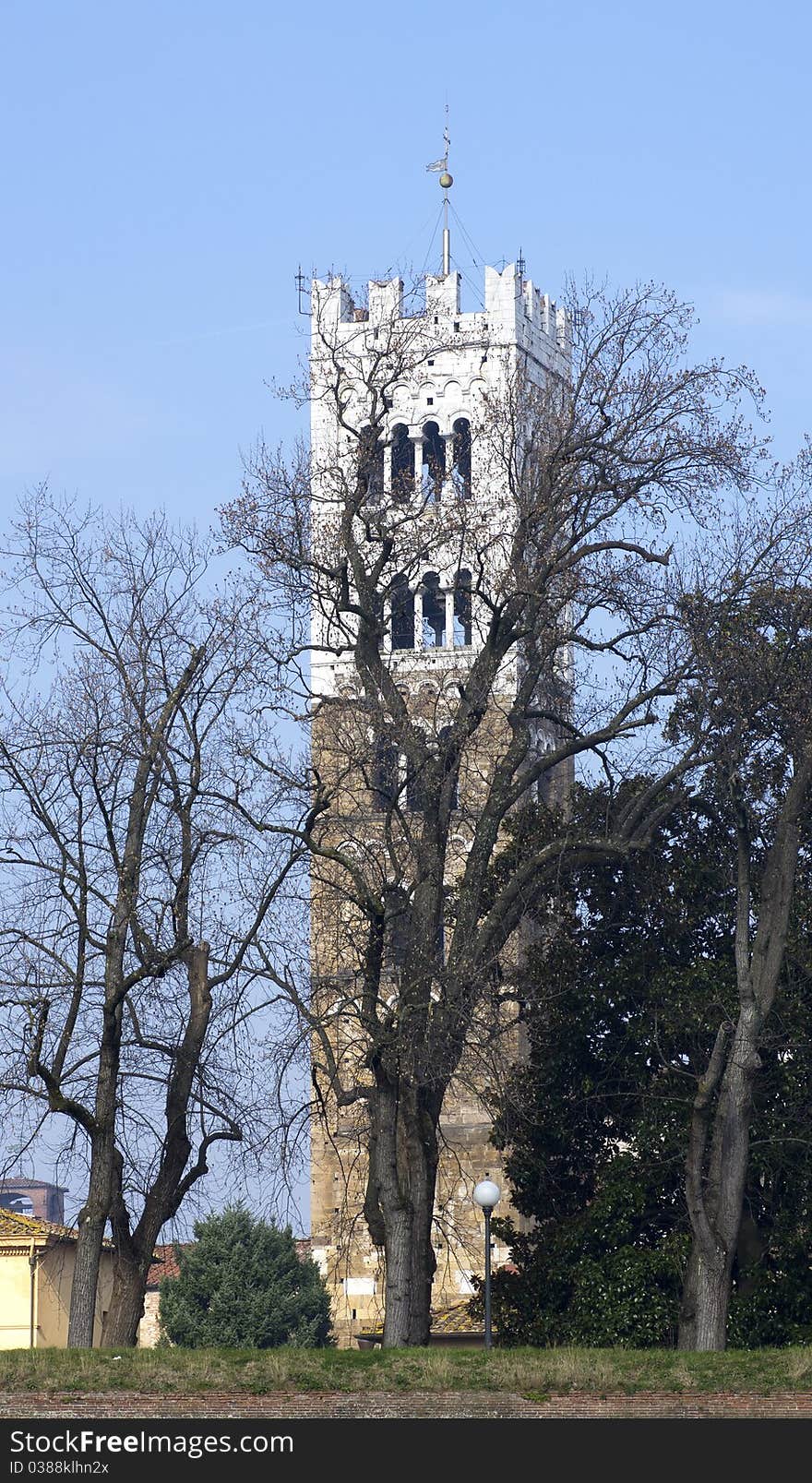 Lucca a beautiful town in tuscany