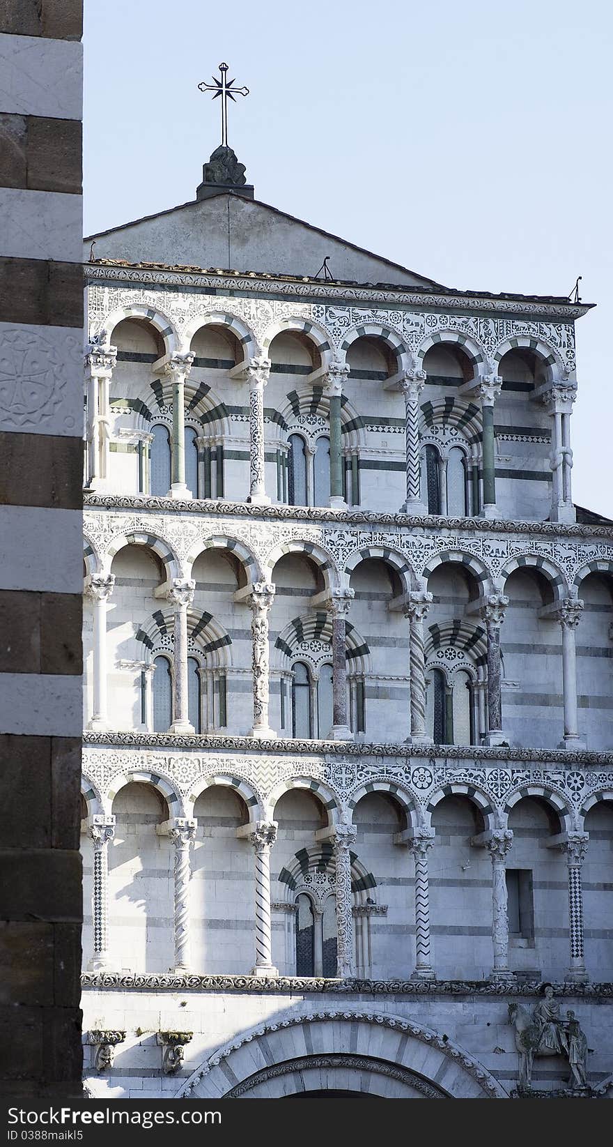 Lucca a beautiful town in tuscany