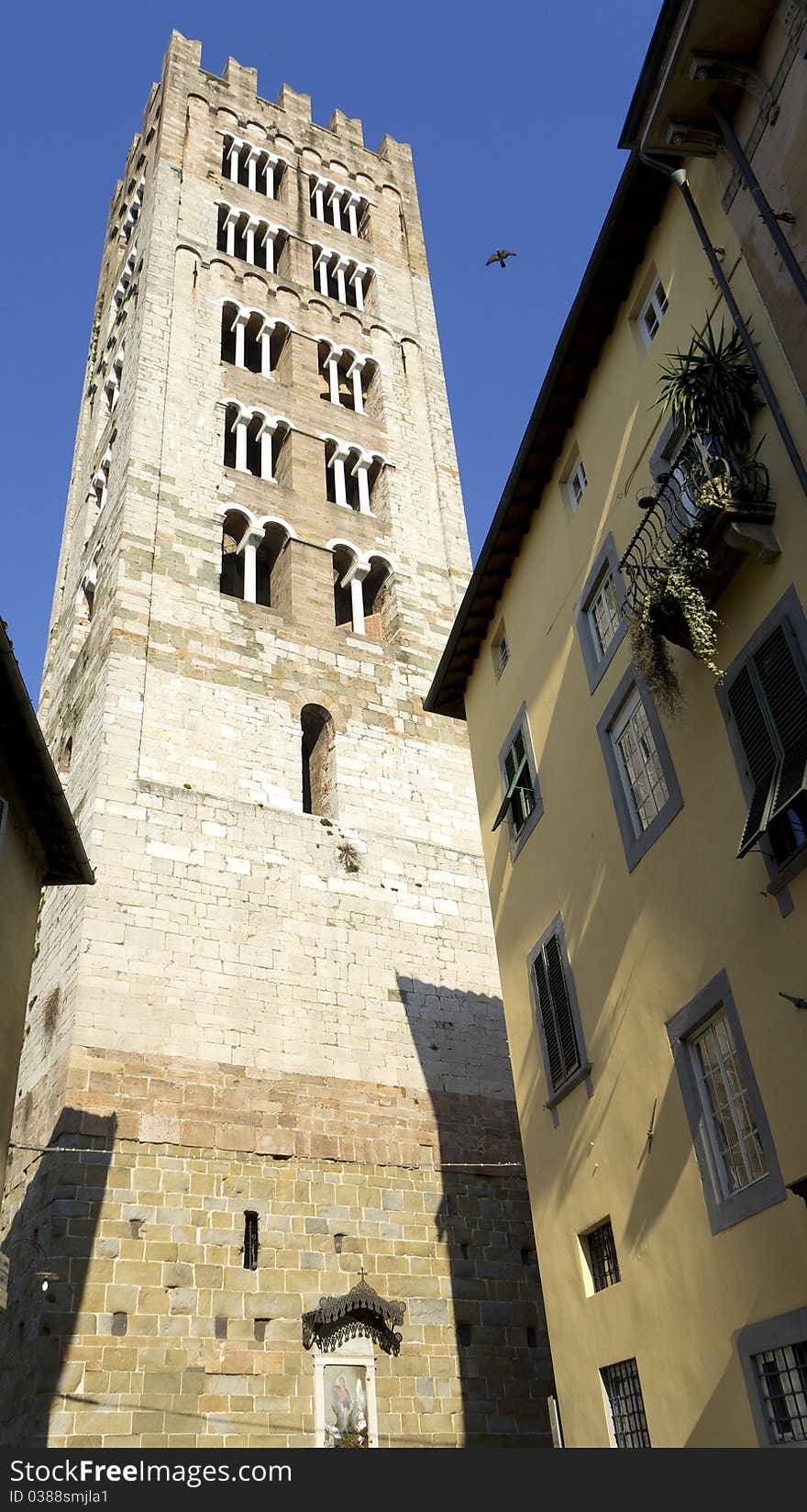 Lucca a beautiful town in tuscany