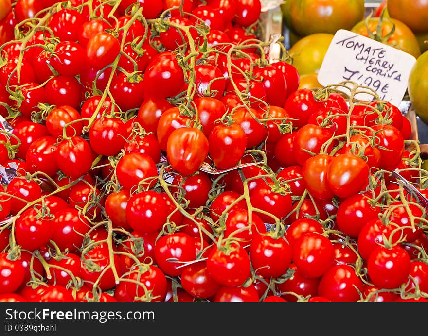 Fresh tomatoes at a local street market