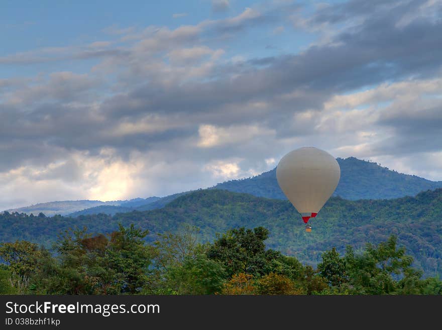 Balloon red sky the evening. Balloon red sky the evening