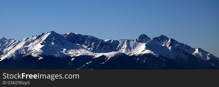 Brilliant Winter Weather in the Alps