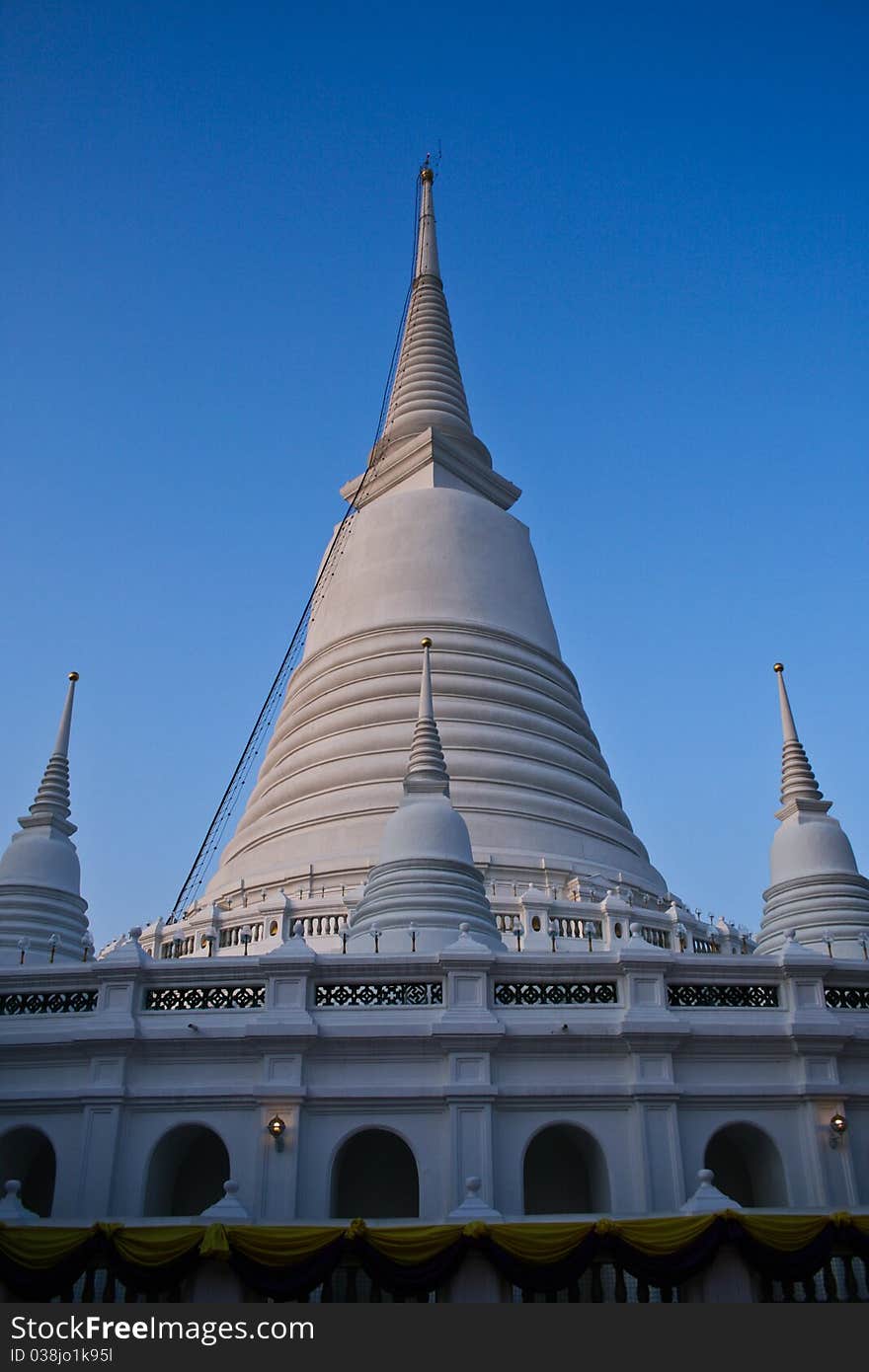 Temple Praiurn Wongsawat Worawihan. Famous attractions in Central. Bangkok, Thailand